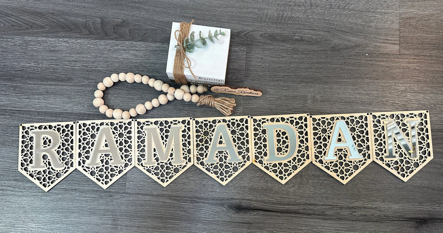 Geometric Ramadan Mubarak Banner